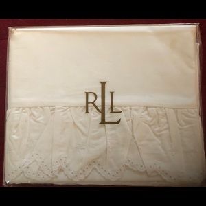 Ralph Lauren Full Size Ruffled Sheet - New